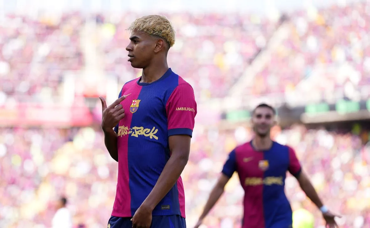 Comparaison de Barcelone entre Lionel Messi et Lamine Yamal après la victoire sur le Real Madrid