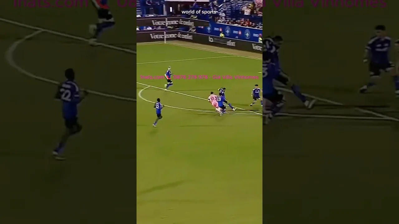⚽️ Compétences de dribble de Lionel Messi 💎 Leo Messi à lui seul a « déchiré » la défense – marquant un beau but en solo