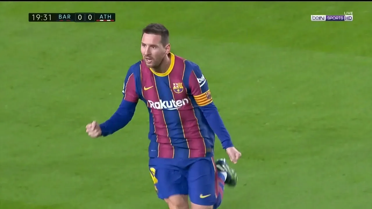 Messi Scores Free Kick Golazo Against Athletic Club!