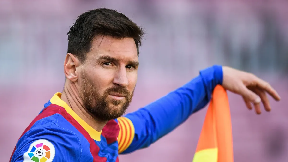 Lionel Messi a fait divulguer son contrat de Barcelone en ligne et son salaire hebdomadaire a laissé tout le monde stupéfait – FC Barcelone
