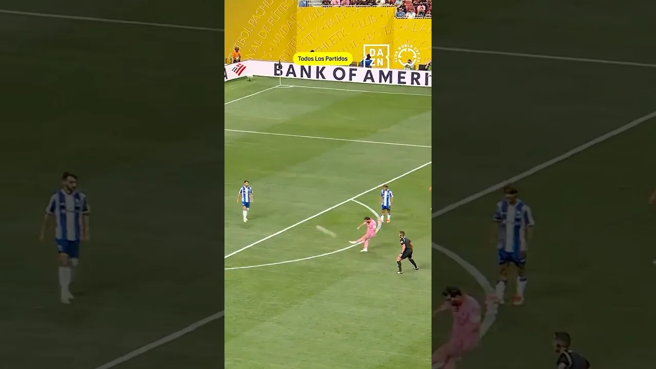 C’était l’ŒUVRE D’ART de Leo Messi : un superbe but sur coup franc 🎯