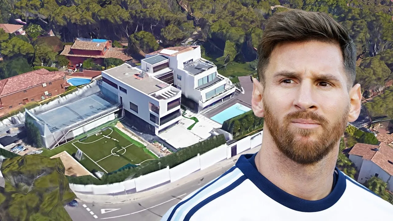 Lionel Messi's House In Barcelona (Inside & Outside