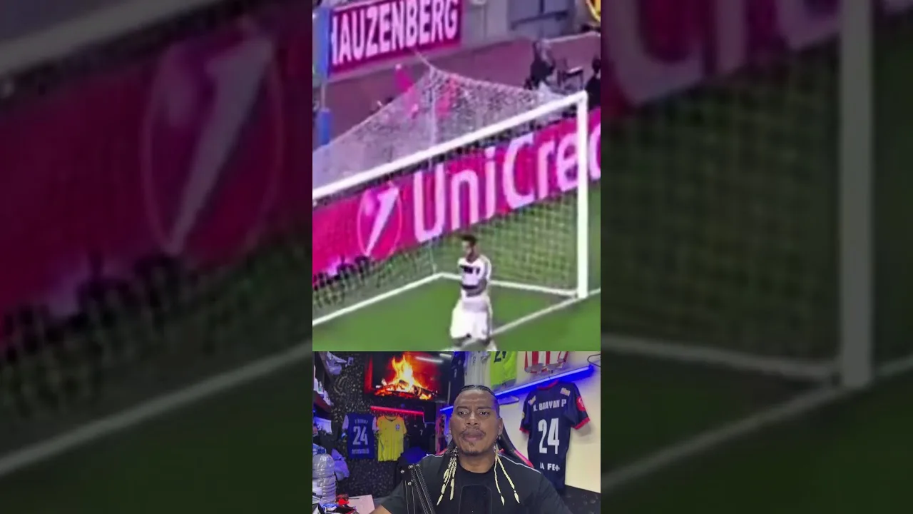 Leo Messi practicando el mejor regate de su carrera 😳⚽️😂  #lifestyle #humor #football #Soccer