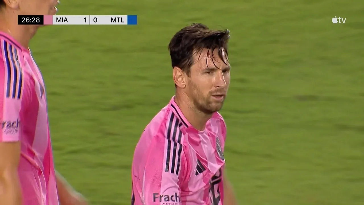 Lionel Messi marque l’objectif de donner une avance à l’Inter Miami 1-0 contre CF Montréal