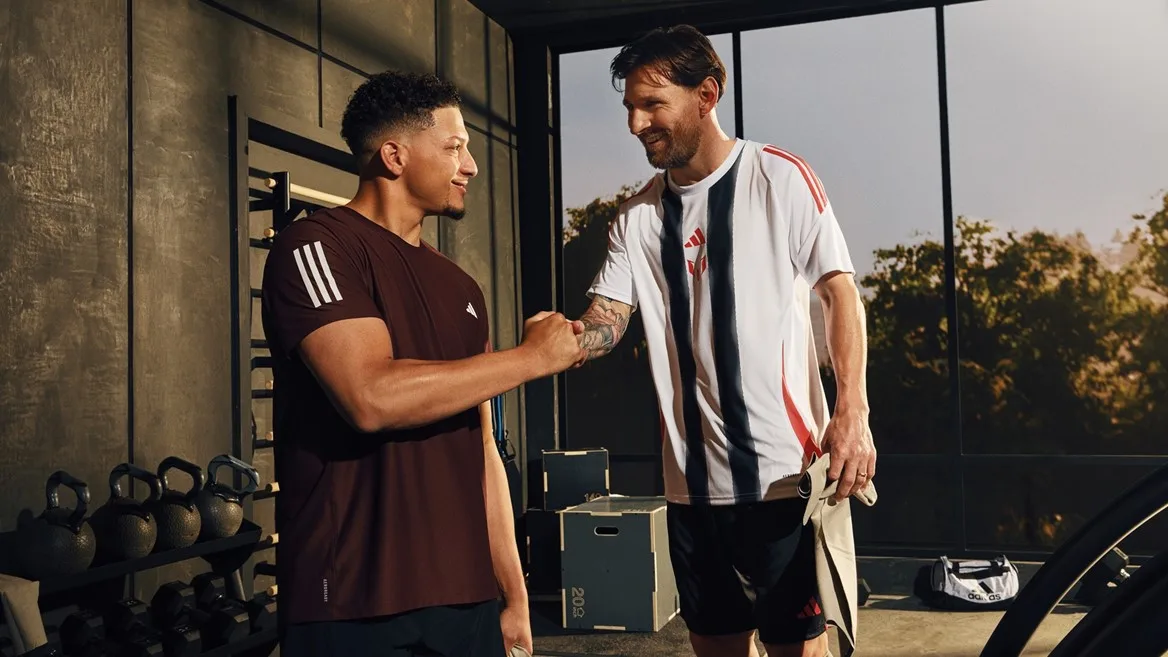 Adidas et Global Superstars Lionel Messi et Patrick Mahomes se poussent mutuellement vers de nouveaux sommets dans le dernier film de la marque.