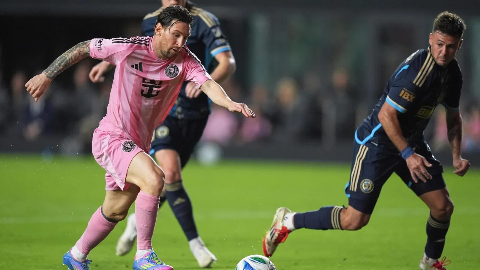 Lionel Messi ajuste en tant qu’Inter Miami Eyes «Big Step» en demi-finale