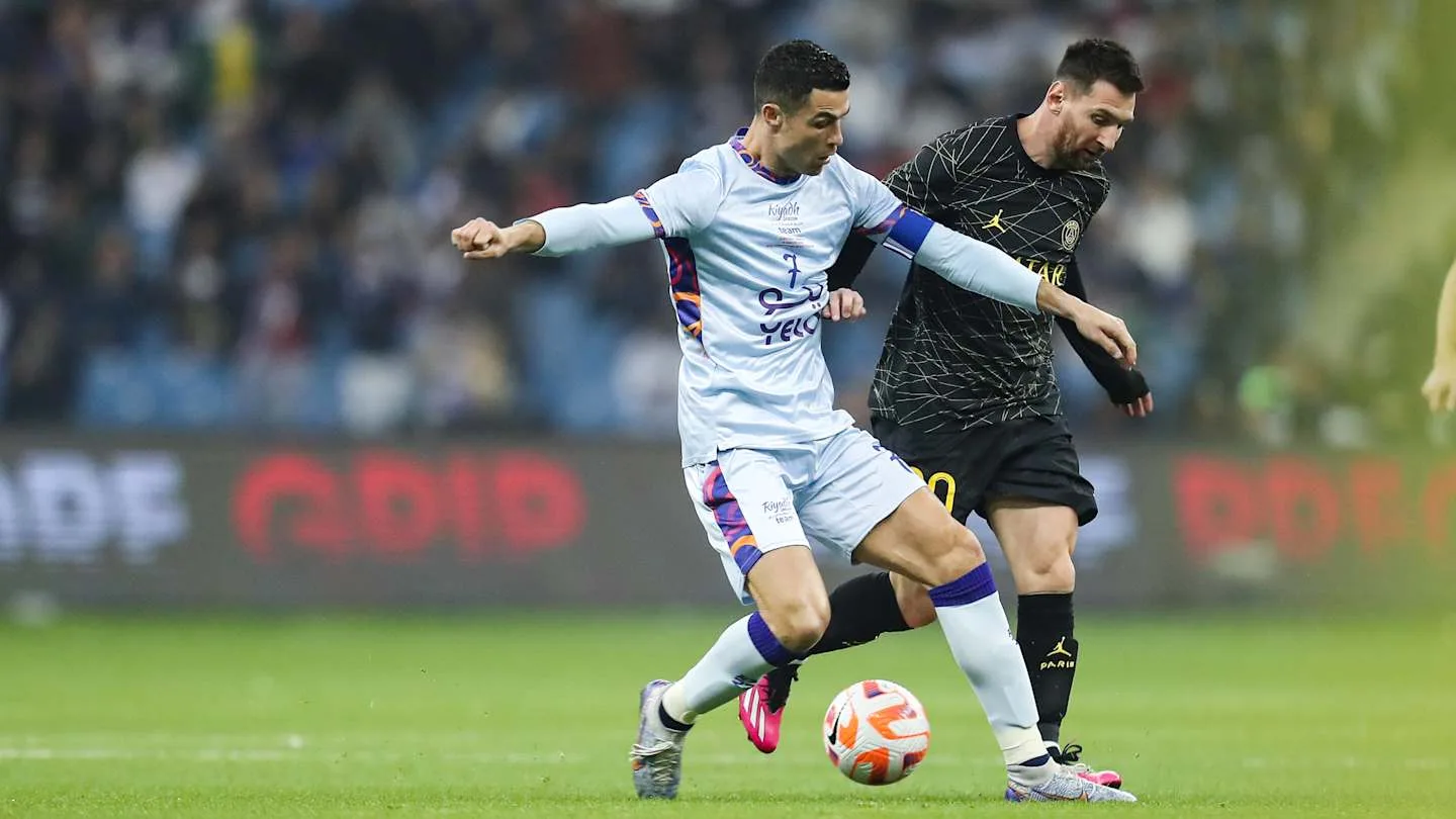 Fabrizio Romano dit que Cristiano Ronaldo et Lionel Messi ne devraient pas être comparés