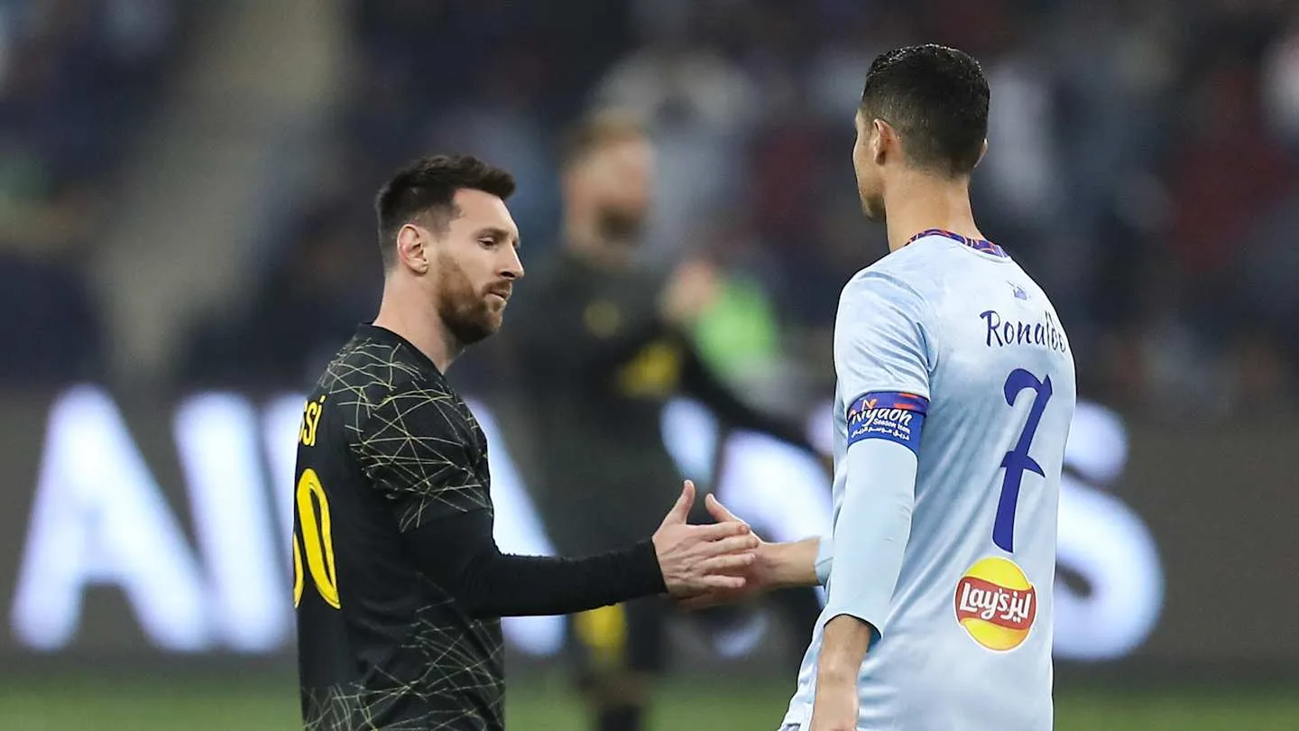 L’ancien champion du monde soutient Cristiano Ronaldo et Lionel Messi pour avoir un match de boxe