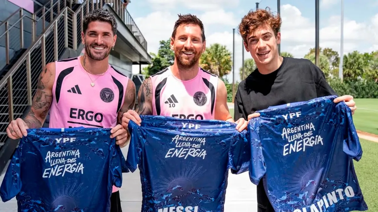 IL VOUS A ÉTÉ DONNÉ ! FRANCO COLAPINTO MET LEO MESSI