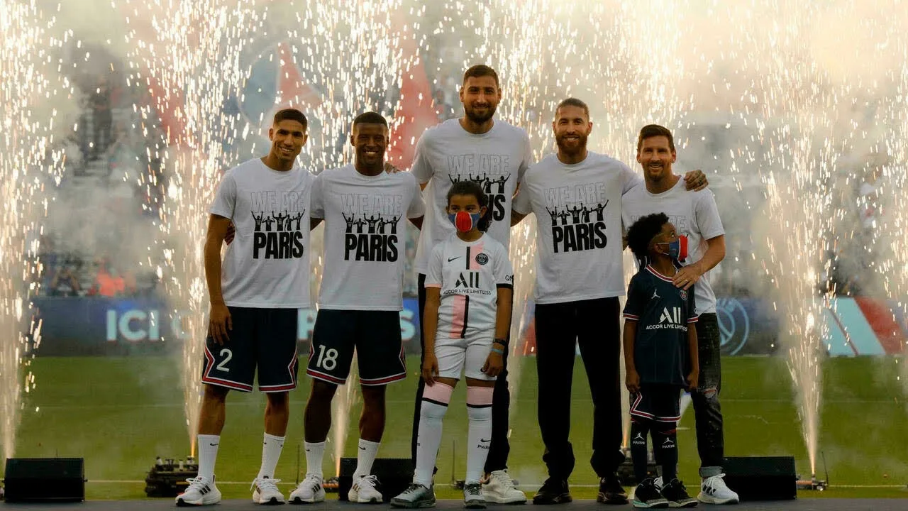 PRESENTATION LEO MESSI AU PARC DES PRINCES