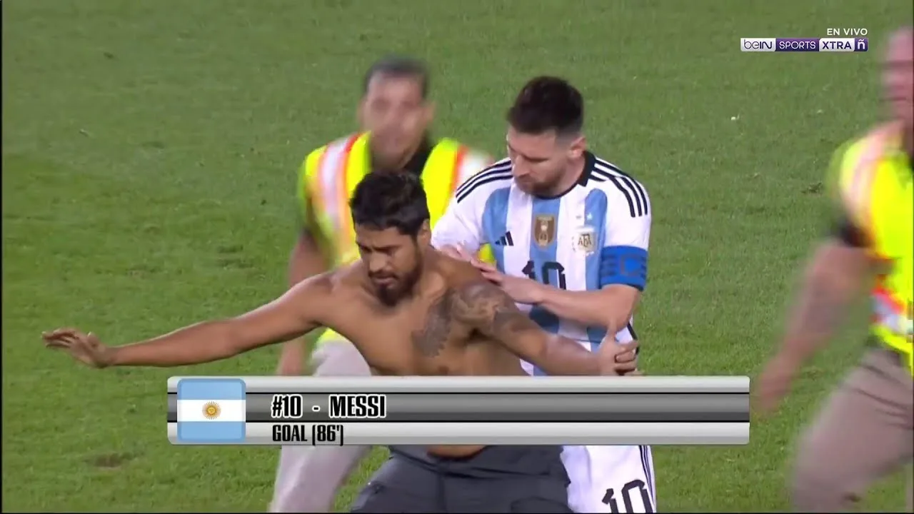 ¡La SEGURIDAD ATROPELLA a Lionel MESSI en la