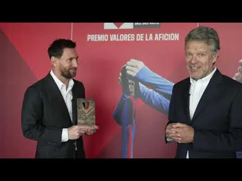 Leo Messi, récompensé lors du Gala Valores comme le joueur le plus aimé de l’histoire du Barça.