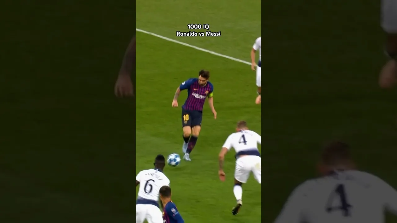 Messi vs Ronaldo: 1000 IQ