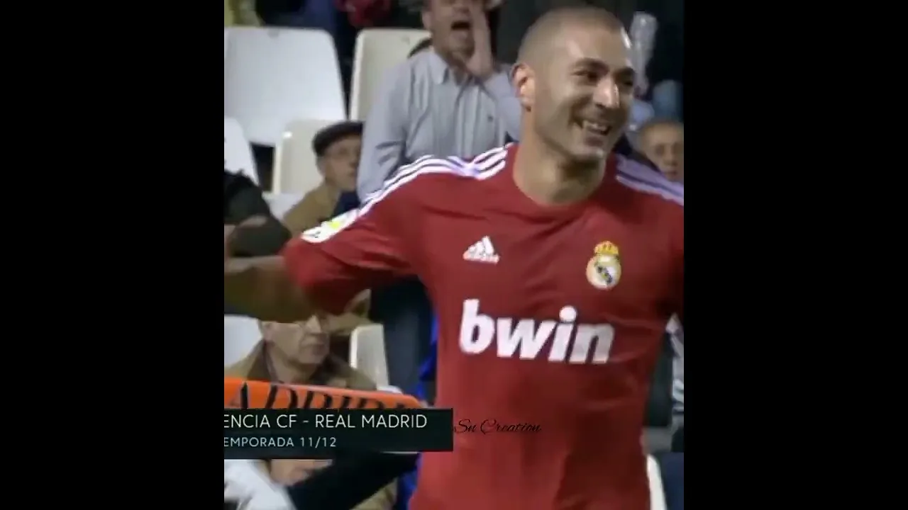Benzema vs Leo Messi status who is your favourite player