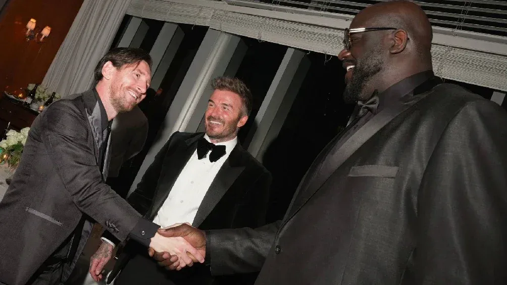Réunion des légendes! Lionel Messi a vécu avec Shaquille O’Neal à la fête de David Beckham