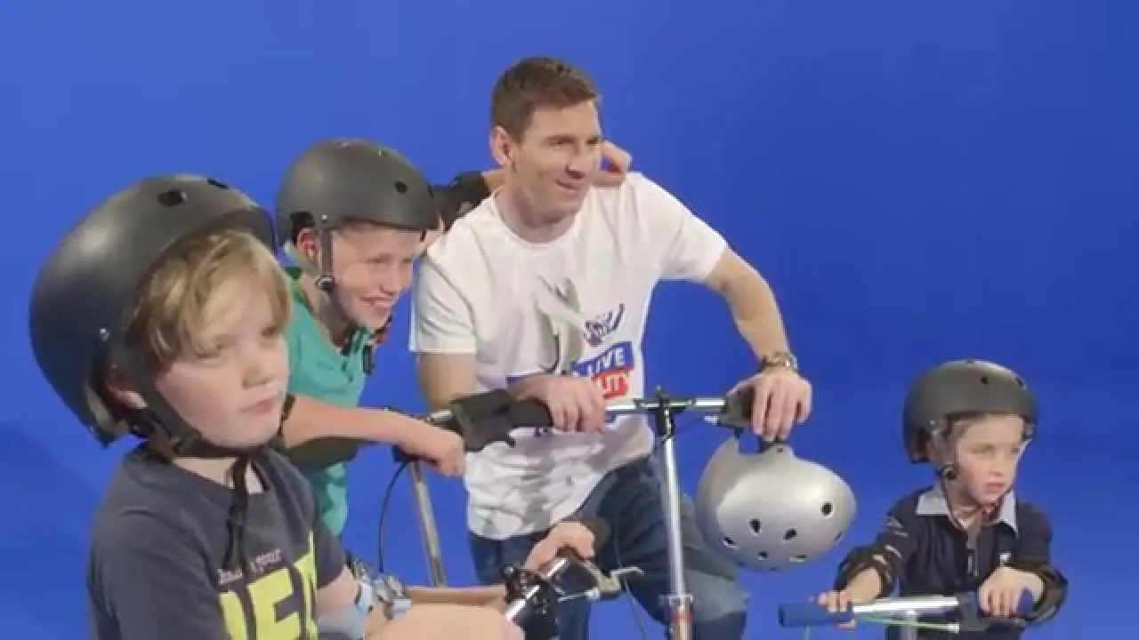 Leo Messi – Space Scooter Video (making of)