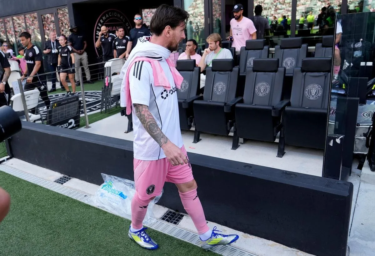 Pourquoi la superstar de l’Argentine a été banc contre Charlotte