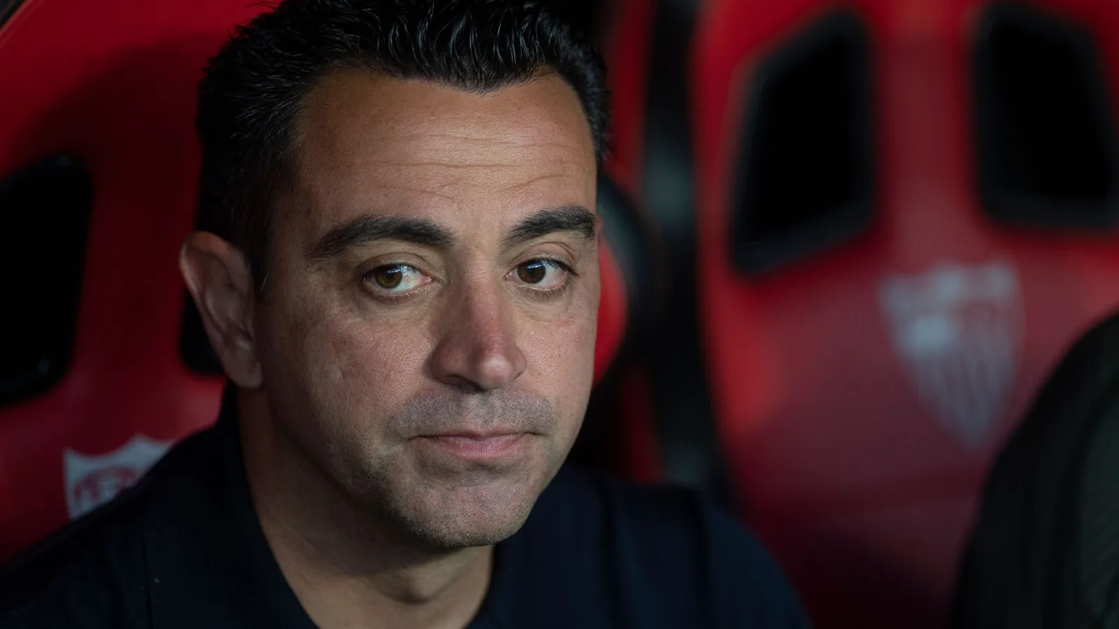 Mieux que Lionel Messi et Cristiano Ronaldo ?! La légende de Barcelone Xavi révèle de vrais sentiments sur trois finitions de troisième place en troisième place.