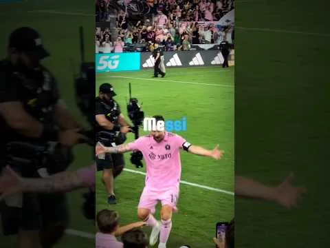 Noyau anglais de Messi 🤣