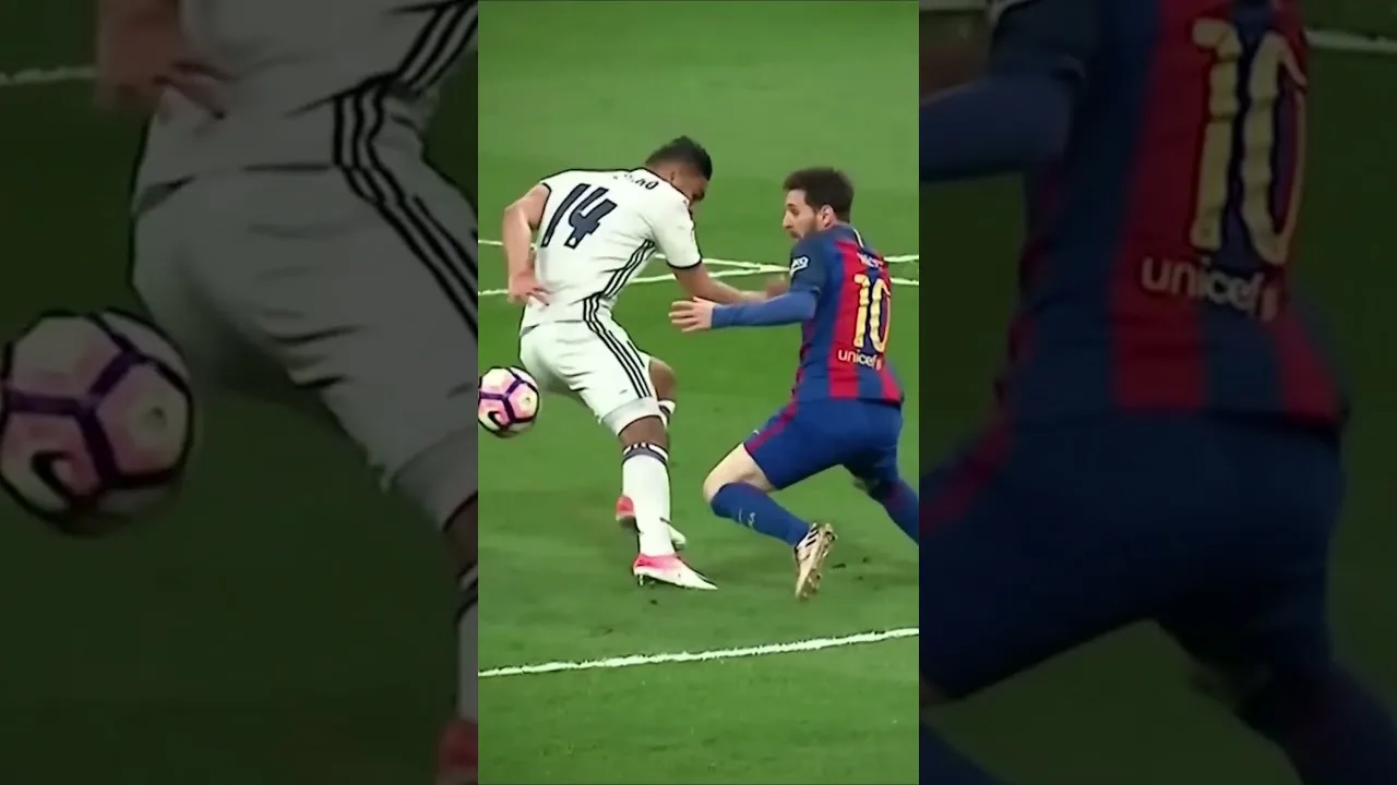 Lionel messi the 🐐 magical✨️skills #football #footballshorts #messi #messiskills #messifans #shorts