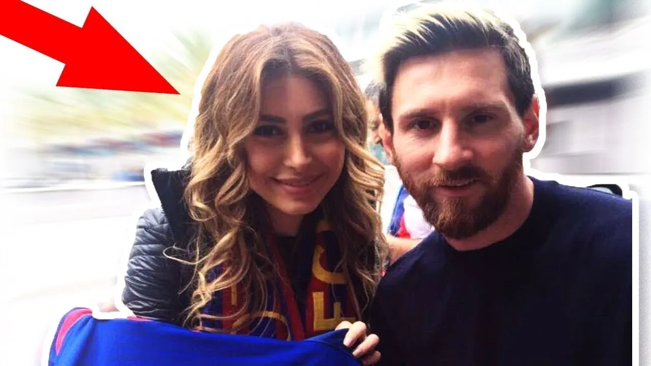 Lionel Messi Top 20 Crazy fan meets   A Girl jumped out of