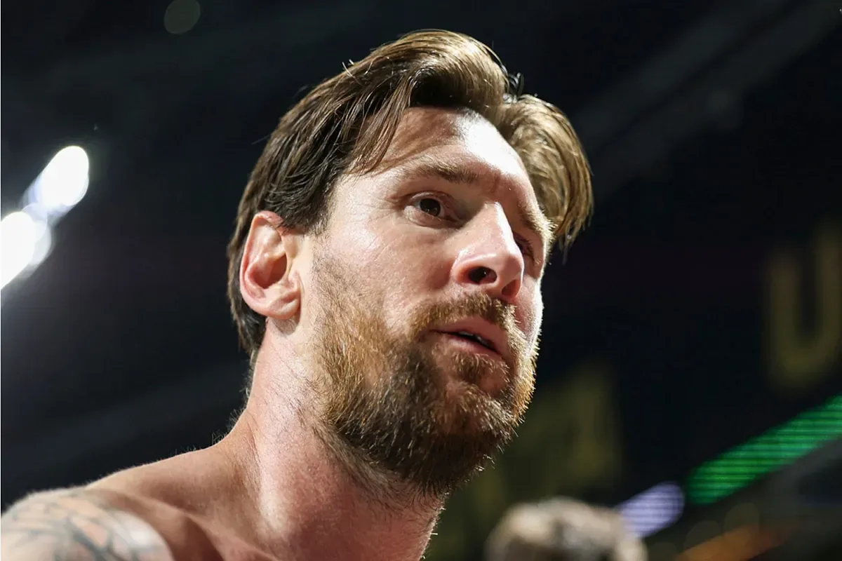 Lionel Messi reçoit l’ordre de son fils lorsqu’il est à la recherche pour célébrer la façon dont il le veut