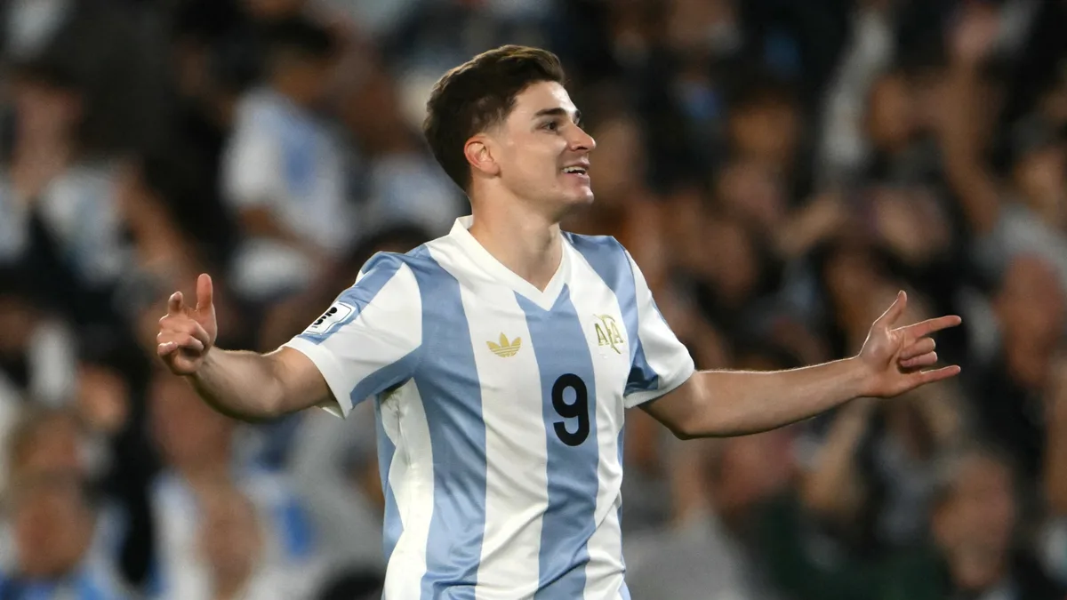 Julian Alvarez vise Brutal Lionel Messi Dig au Brésil après la victoire 4-1 d’Argentine – Football News