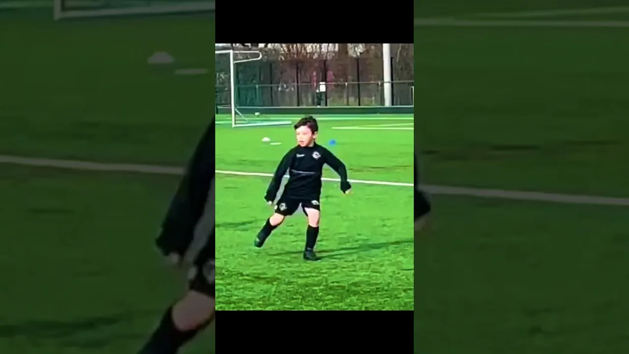Mateo Messi Copies Lionel Messi Skills #shorts
