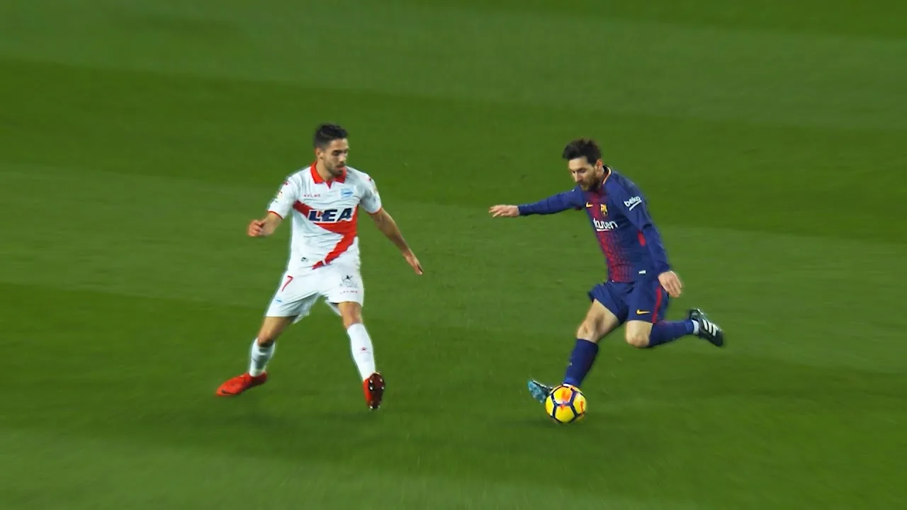 Lionel Messi 17/18 👑 Ballon d’Or Nive Skills, buts, aides et dribble