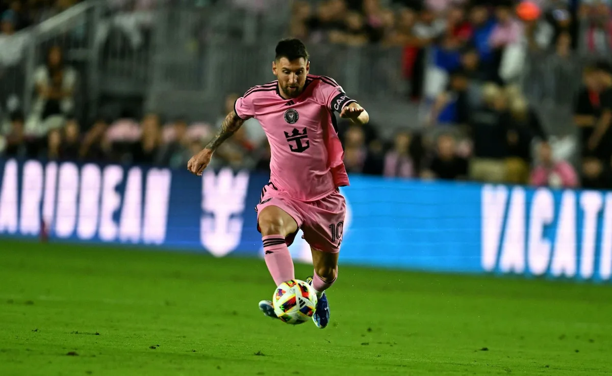 Lionel Messi-Under Inter Miami Labor à 2-0 victoire en Coupe des champions de la CONCACAF