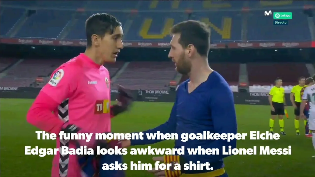 Elche goalkeeper Edgar Badia looked confused when Lionel