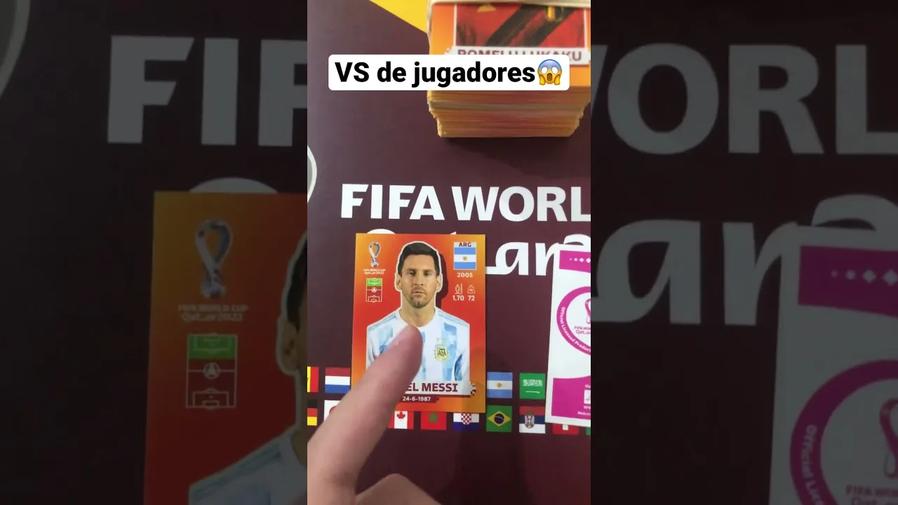 Lionel Messi VS Heung-Min Son con figuritas del Album del