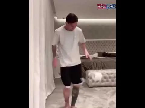 Toilet Papers Challenge | Messi , Busquets , Vidal