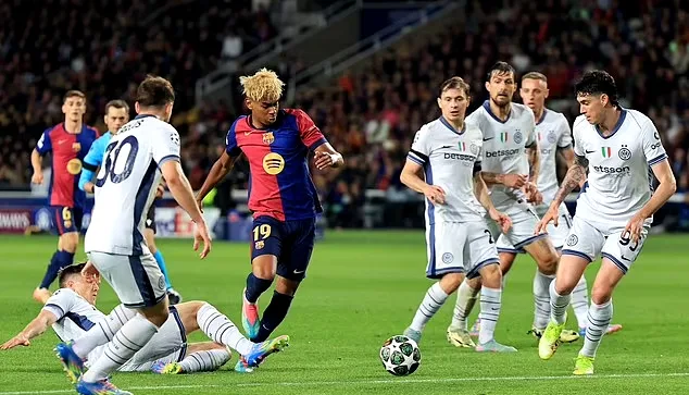 Yamal héritera le légendaire numéro 10 de Lionel Messi à Barcelone