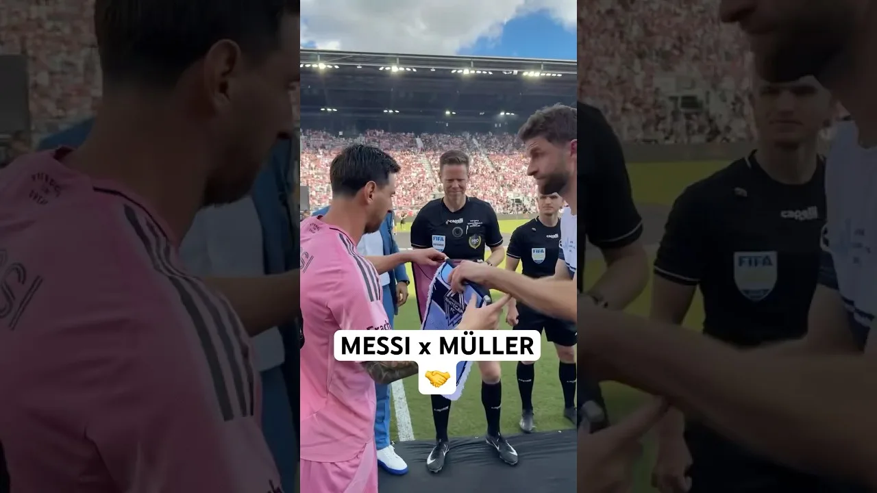 Messi 🤝 Müller finally meet again!👀