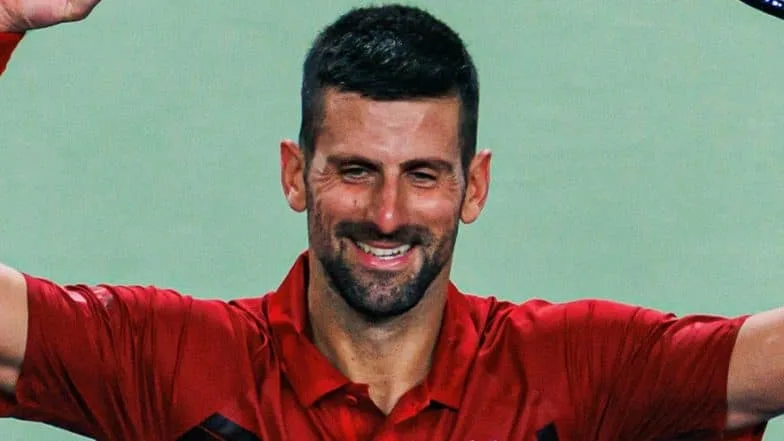 Novak Djokovic recrée le moment de «What Are You Regar Bobo»