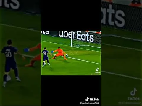 Leo Messi❤💟 #footbal #footballover