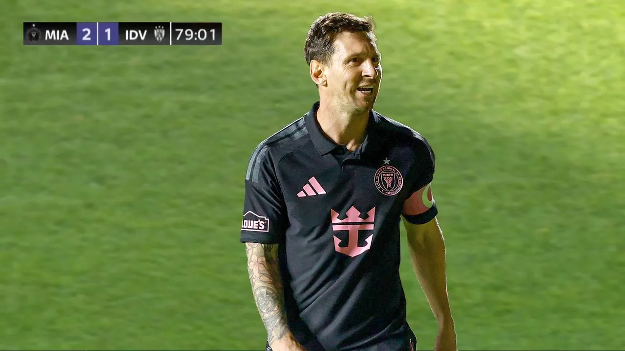 Messi contre Independiente del Valle | Objectif incroyable et invasion sauvage des fans ! 😳🔥 | 26/02/2026