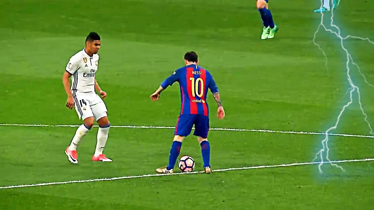 When Defenders Can't Believe What Lionel Messi Did To
