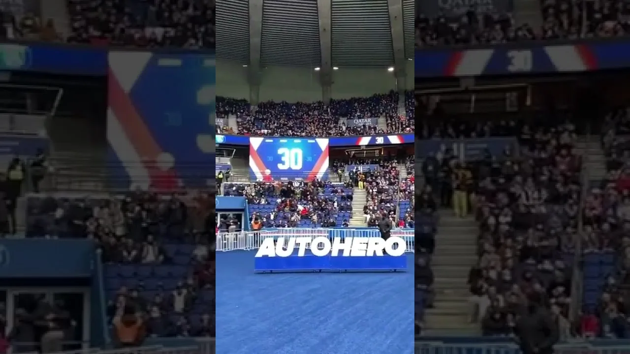 PSG fans were jeering Lionel Messi and Neymar while cheering