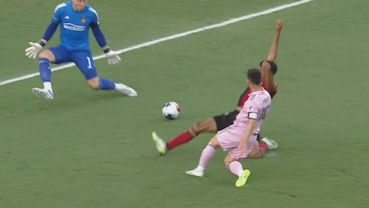 Lionel Messi Scores Great Goal for Inter Miami vs Atlanta