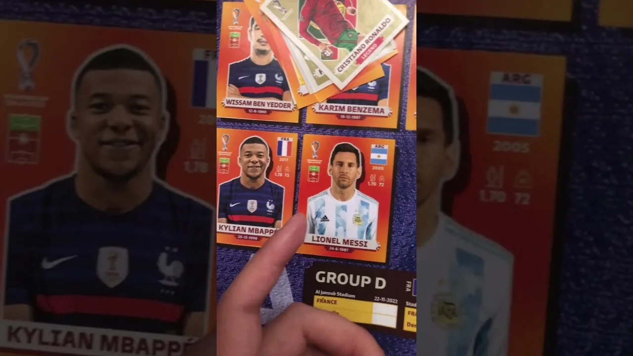 Lionel Messi VS Kylian Mbappe Con figuritas del Album del