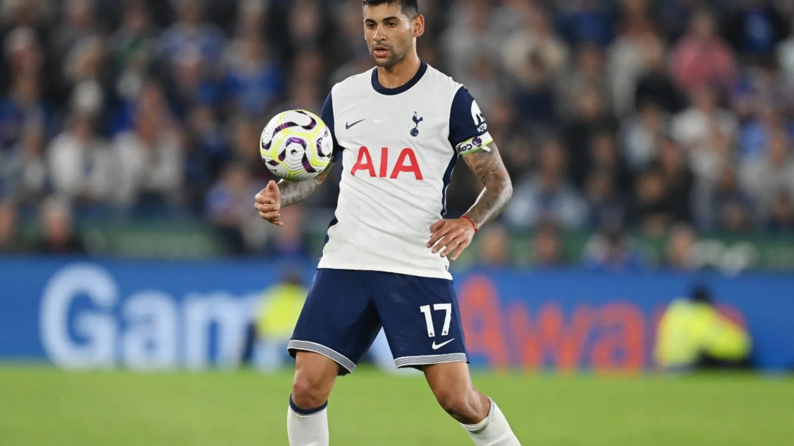 Tottenham Star admirée par Lionel Messi en pourparlers avec Manager pour quitter le club