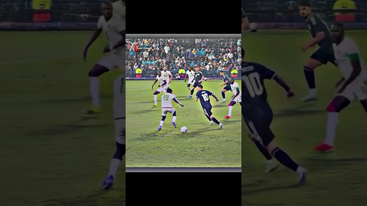 Leo Messi best skill #messi #skills #sad #emotional #youtube #shorts