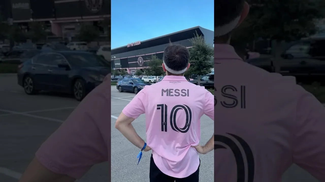 Puis-je trouver un tatouage Messi à Miami?
