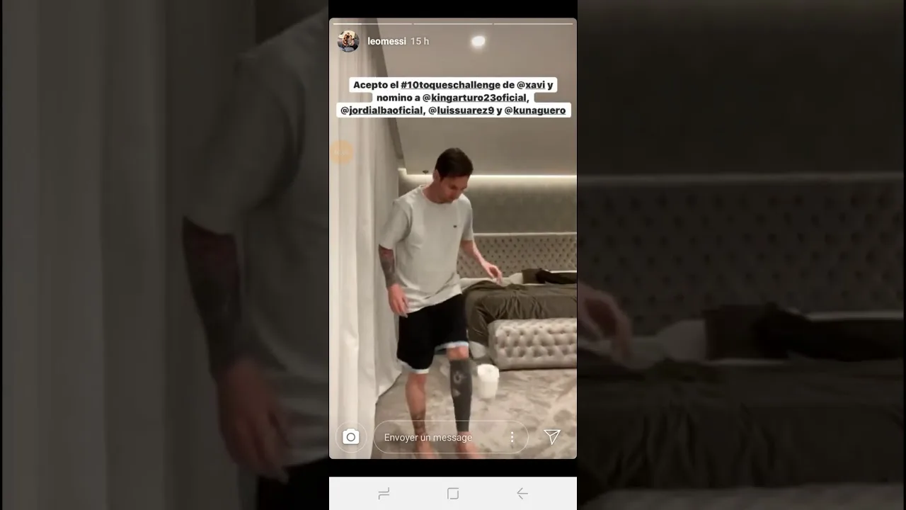 Lionel Messi juggling the toilet paper