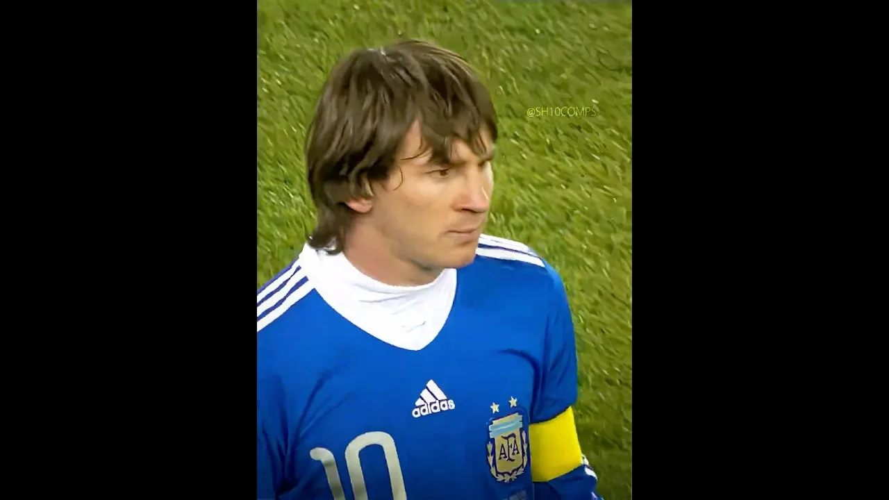 Quand Maradona était le garde du corps de Messi 👀