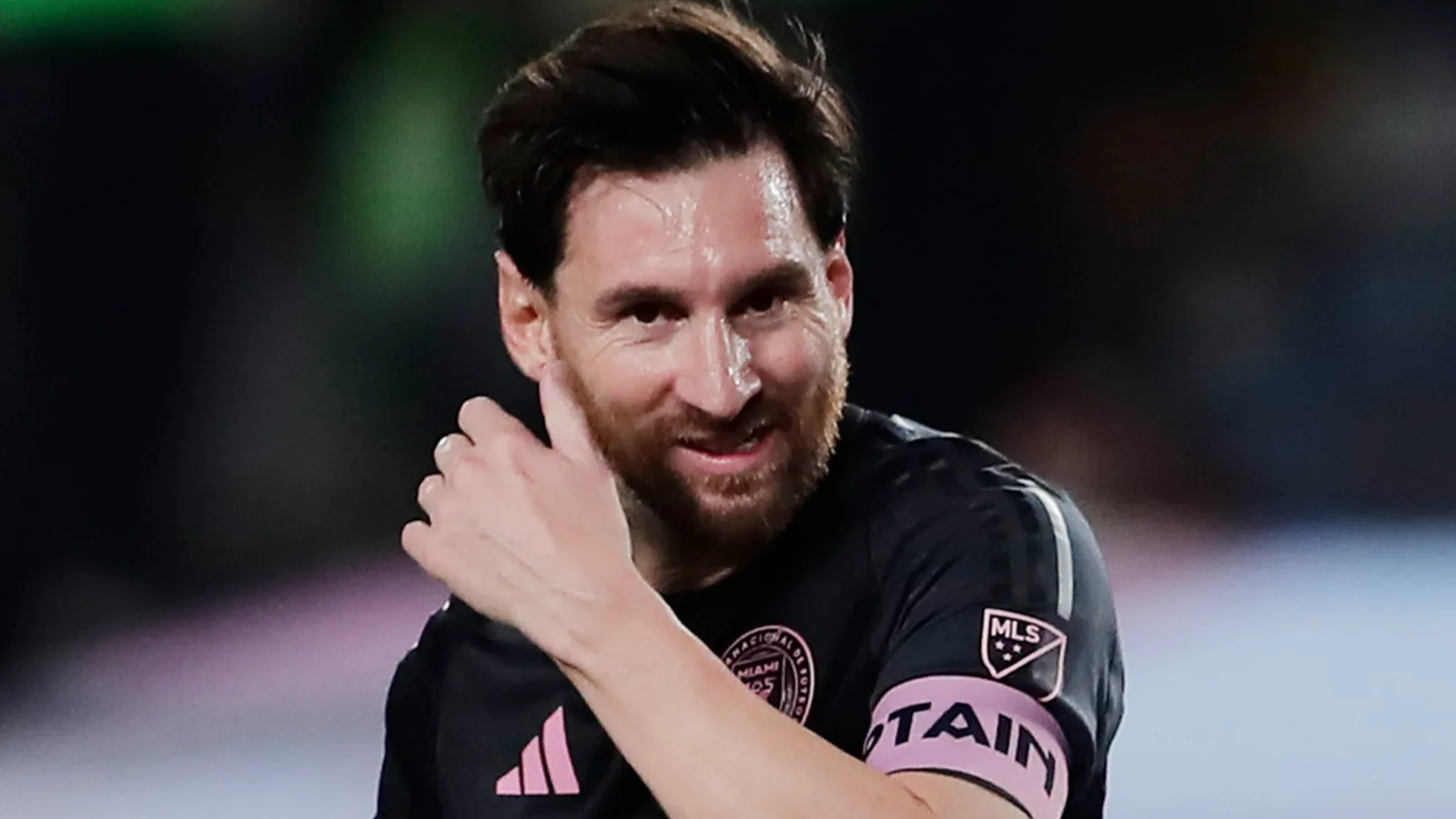 Inter Miami Star explique la «pression» de jouer aux côtés de Lionel Messi – avec des coéquipiers de chèvre argentin forçant les coéquipiers de MLS à «augmenter le niveau»
