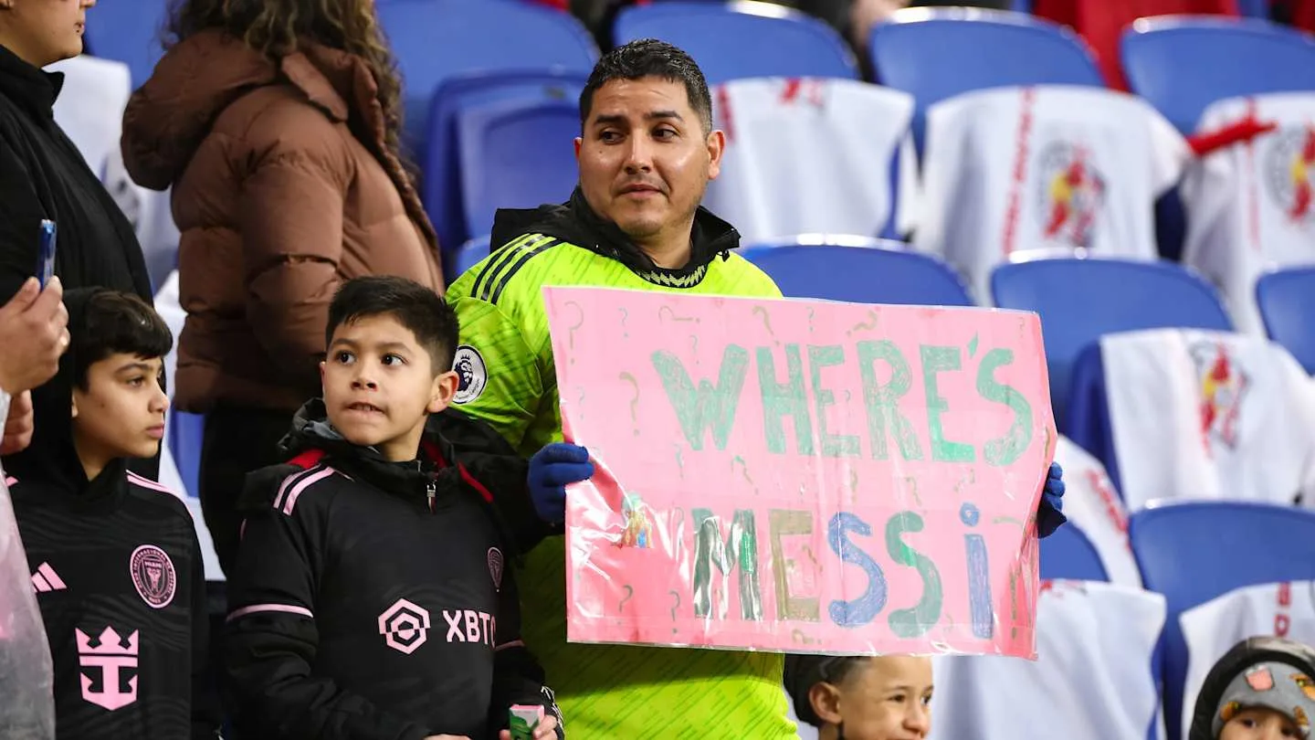 Les fans furieux, les poursuites et comment les clubs y gèrent