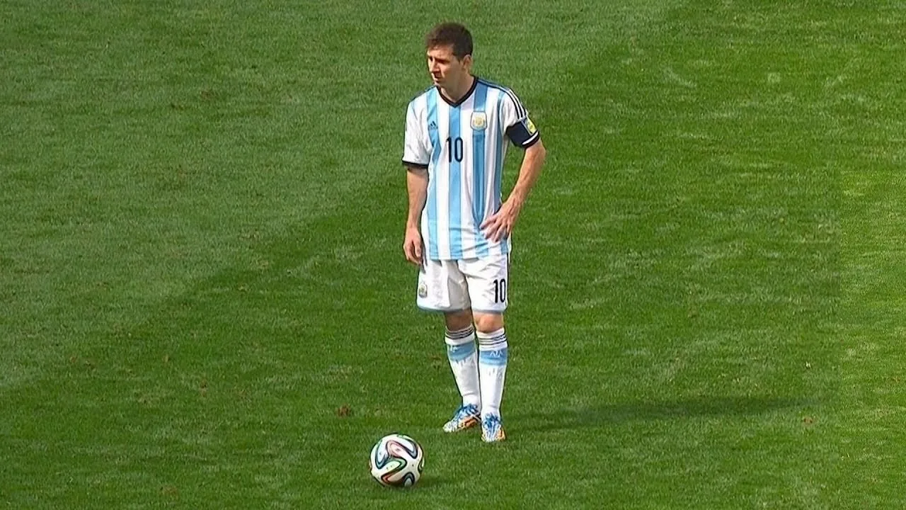 Lionel Messi vs Belgium (World Cup) 2014 English Commentary